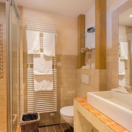 ホテル アデルドラド クラン